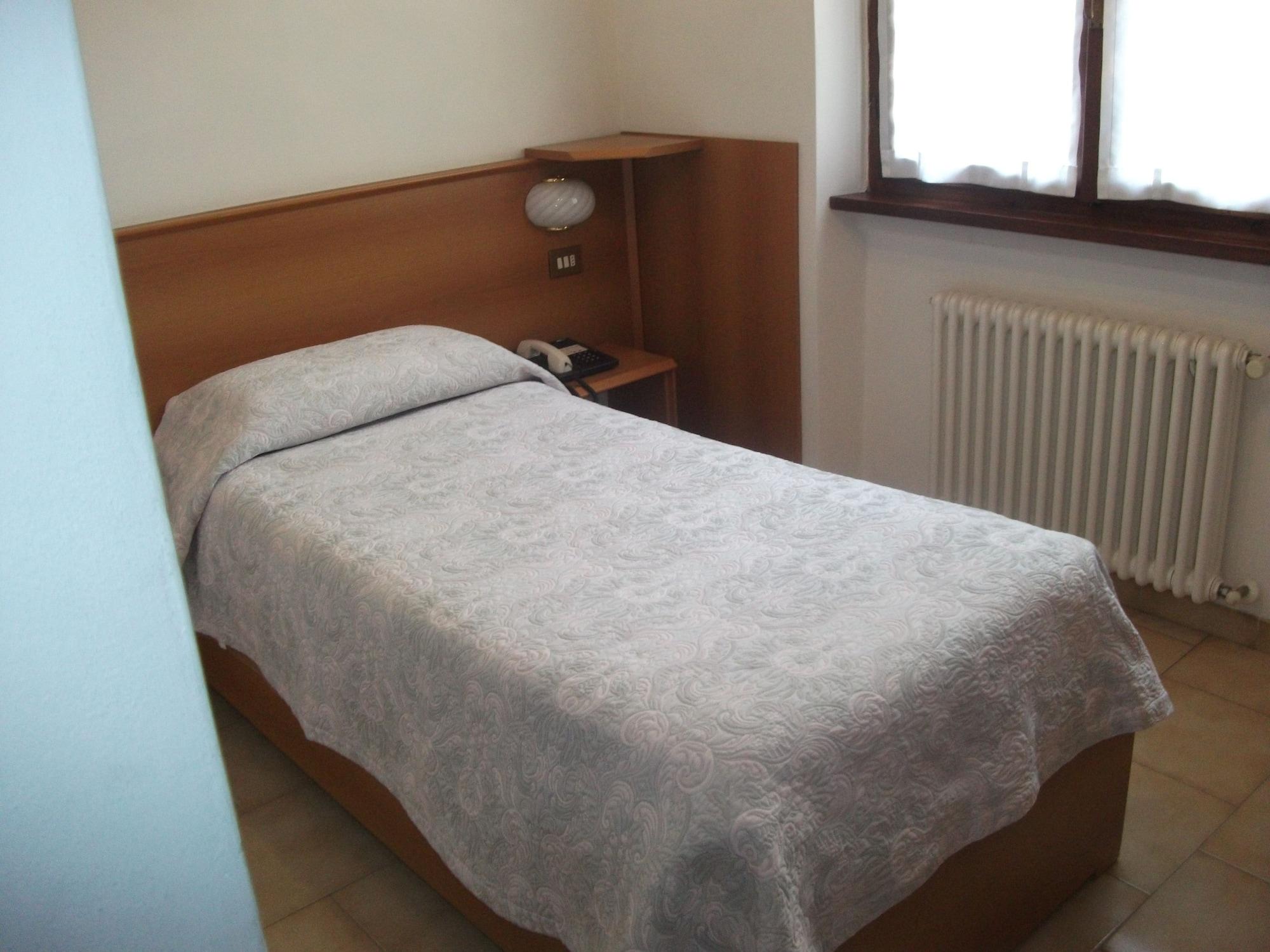 Hotel Breglia Lake Como ภายนอก รูปภาพ