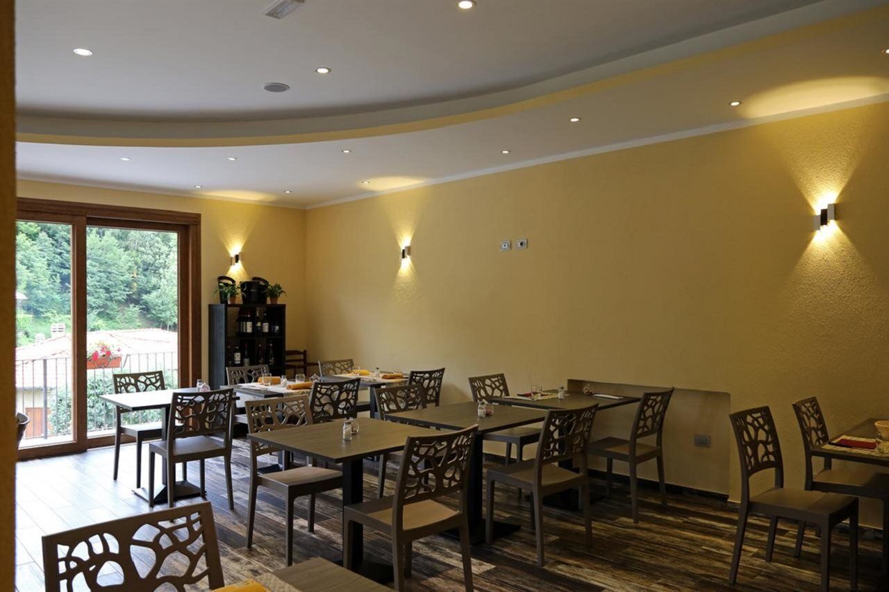 Hotel Breglia Lake Como ภายนอก รูปภาพ