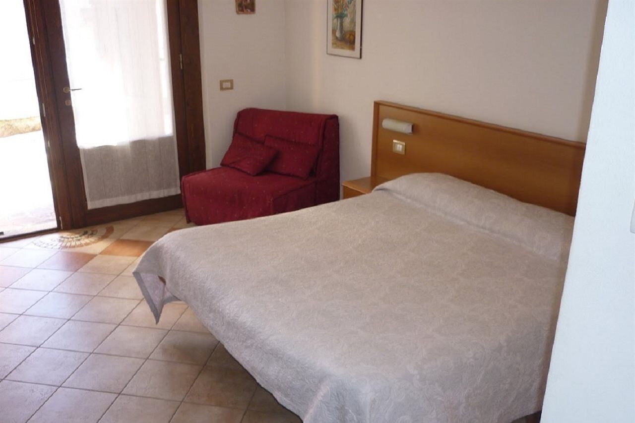 Hotel Breglia Lake Como ภายนอก รูปภาพ